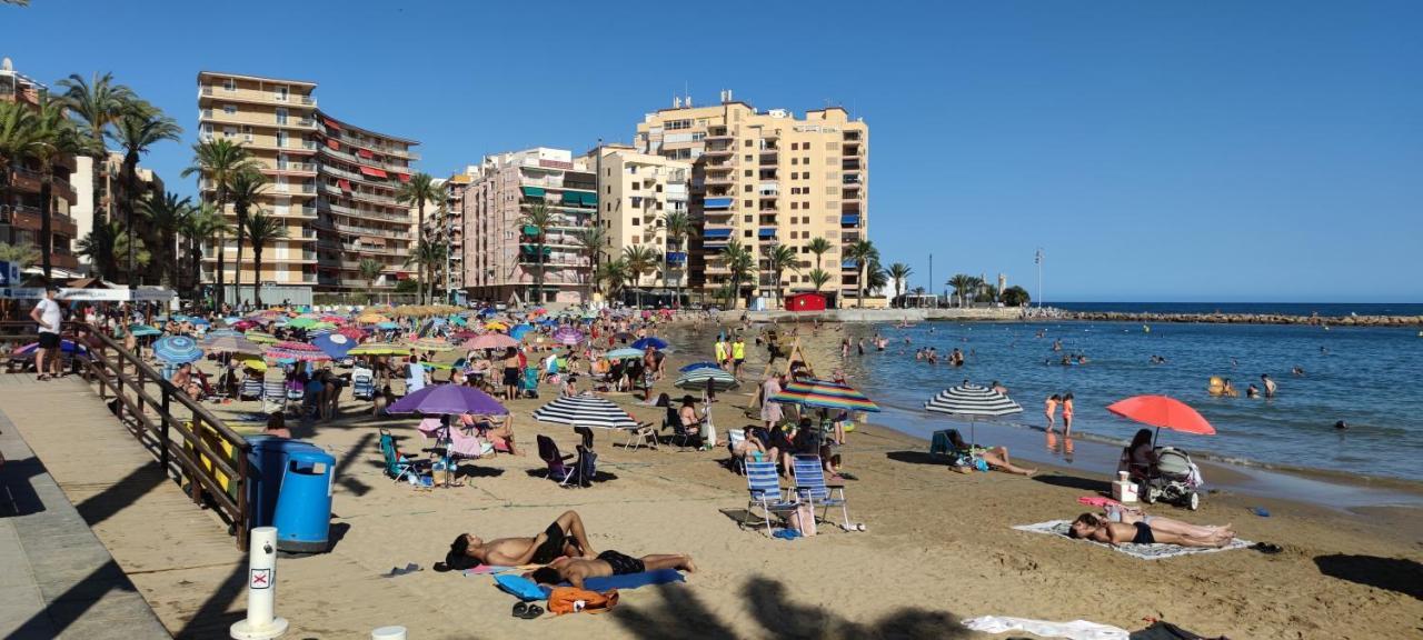 Vinas Apartamento Torrevieja Exterior foto
