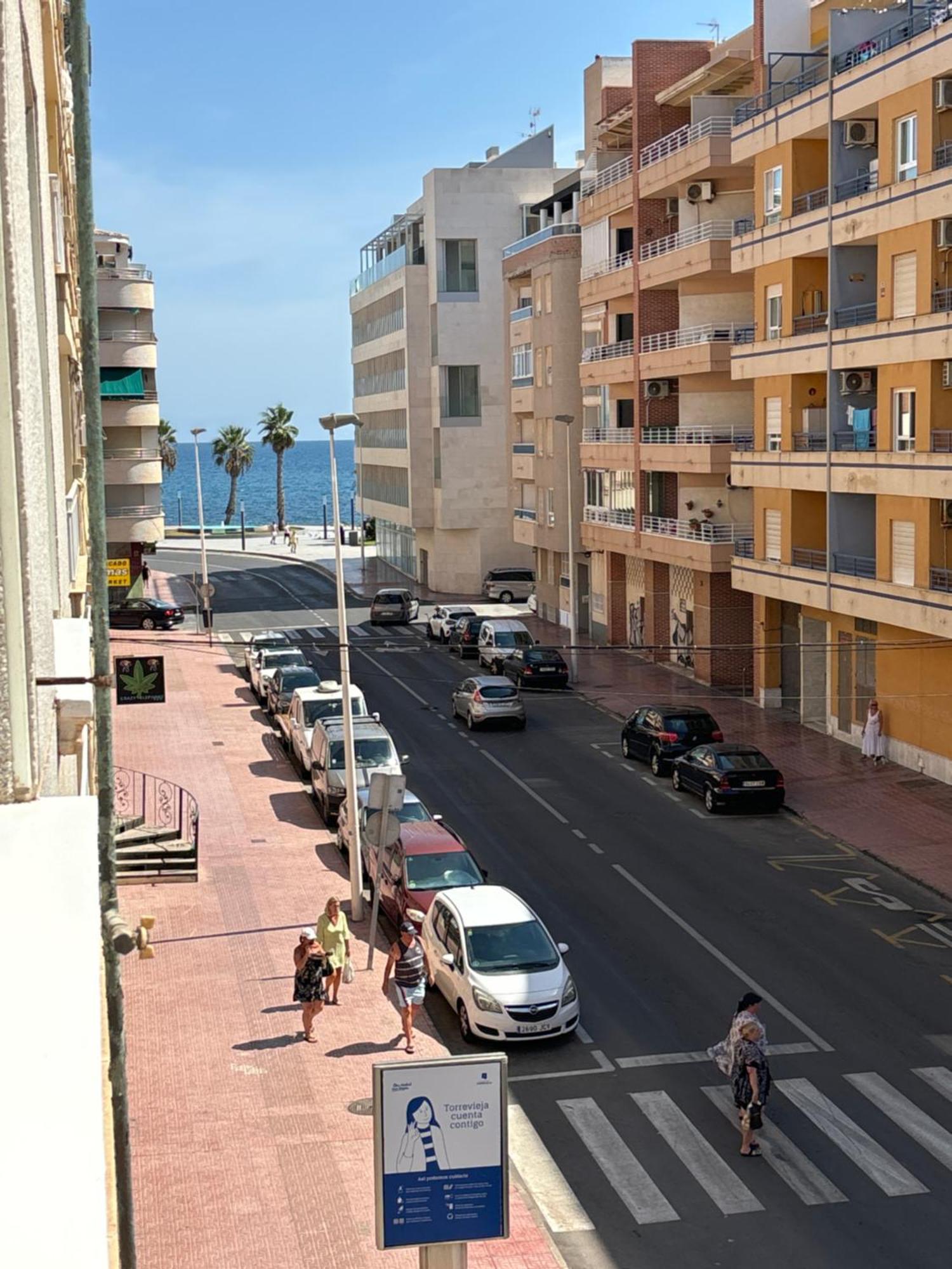 Vinas Apartamento Torrevieja Exterior foto